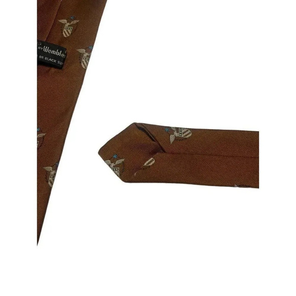 VINTAGE Chadwick By Wembley Hazelnut Brown Eagle Logo Pattern 53"X4" - Picture 5 of 13